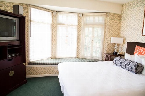 Marina Inn image 1