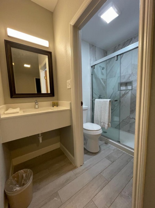 Marina Inn image 34
